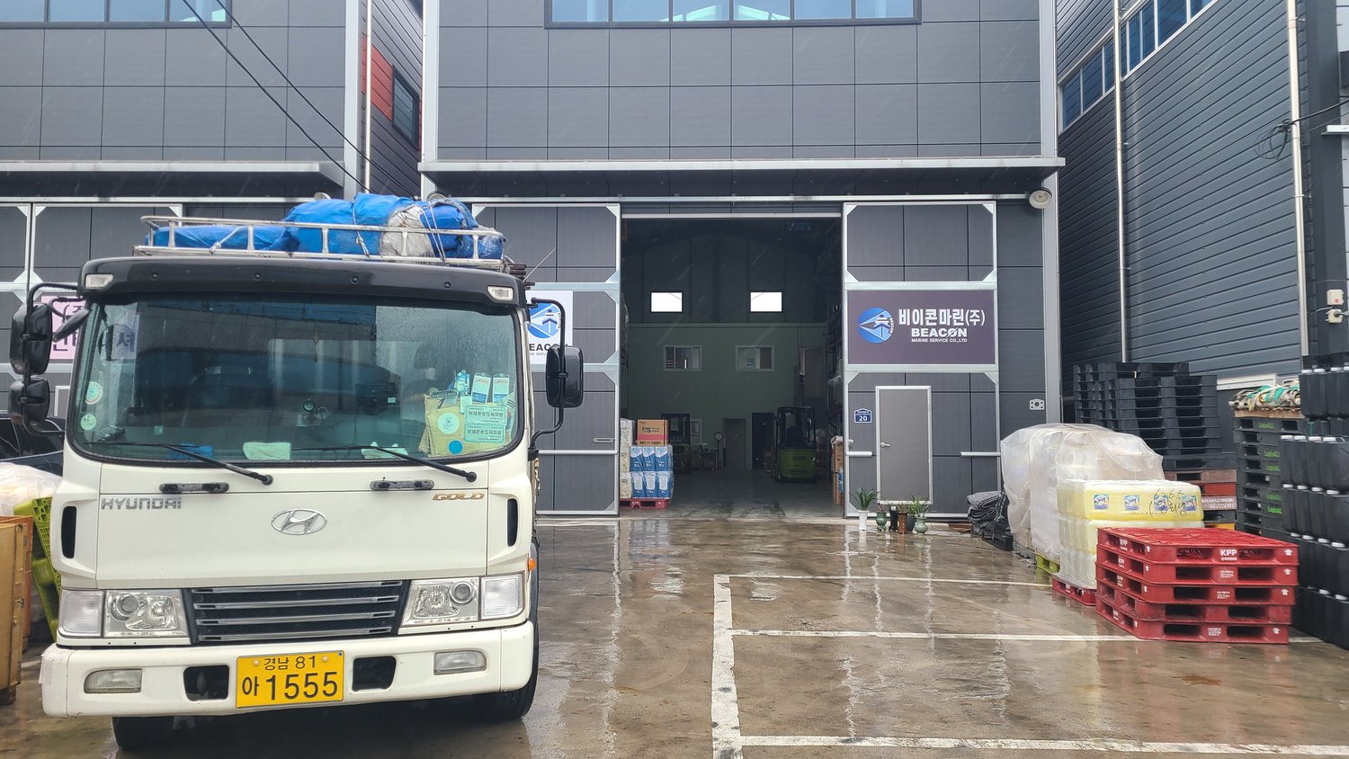 Goods loaded and ready for dispatch to vessels